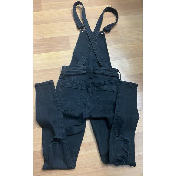 American Eagle Preppy Distressed Tomgirl Jegging Overall Faded Black Denim Size… - Picture 2 of 12